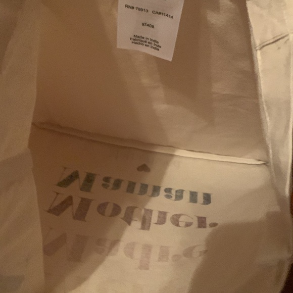 Tote FREE WITH PURCHASE of Maternity dress - Picture 4 of 5